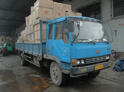 CAMIONETA PAQUETES  FOTOS IMAGENES