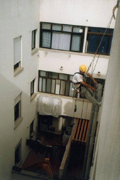 [Click to enlarge image]
