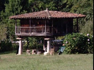 HORREO  CAMPO APEROS