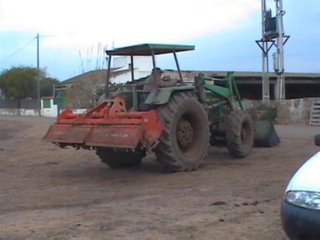 tractor-501