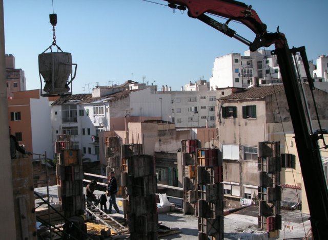 [Click to enlarge image]