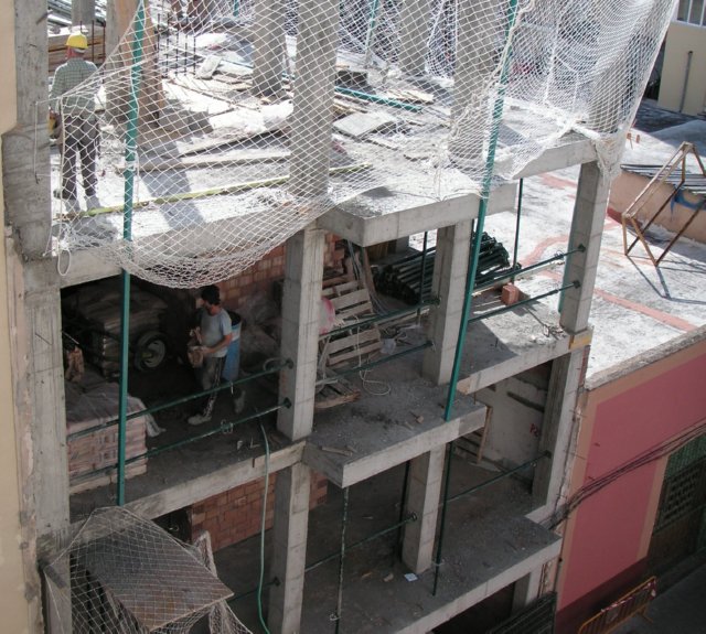 [Click to enlarge image]