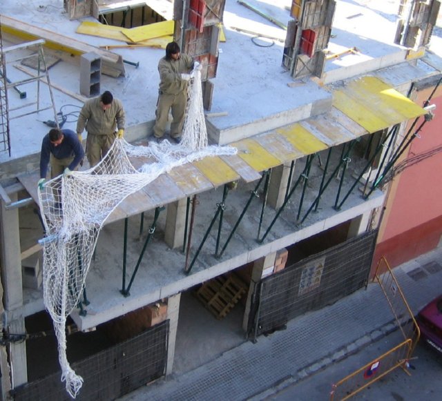 [Click to enlarge image]