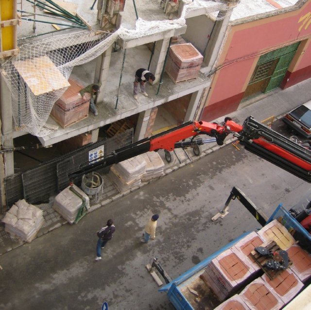 [Click to enlarge image]