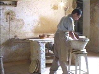 TRABAJADOR CERAMICA