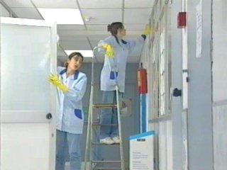 TRABAJADOR LIMPIADORAS