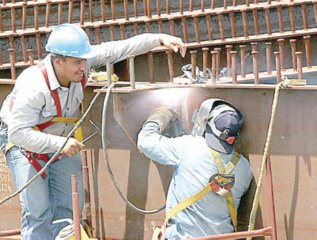 TRABAJADOR SOLDADURA