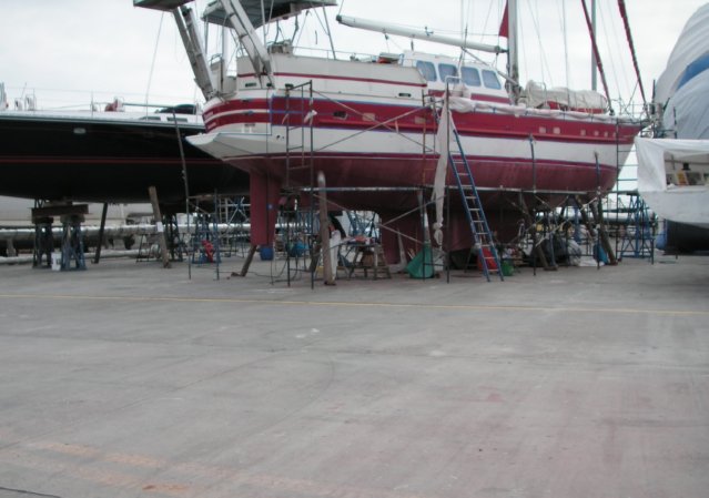 PUERTO PINTAR BARCO 03  MERCANCIAS ESPECIALES