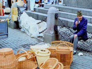 COMERCIO - CESTERIA