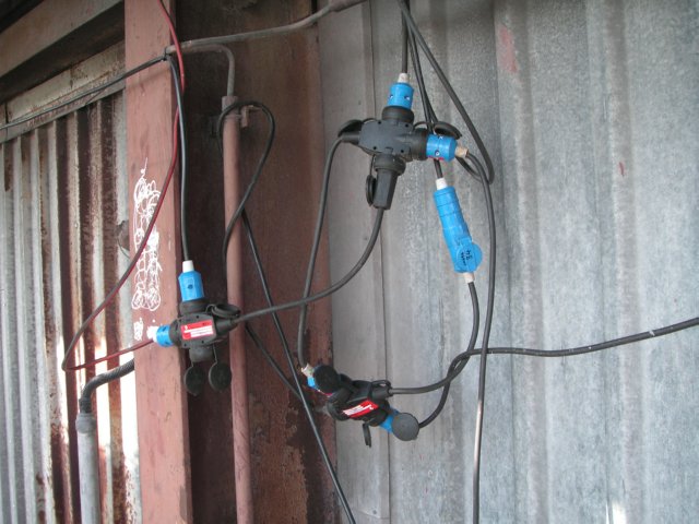 ELECTRICIDAD (21) RIESGO ELECTRICO
