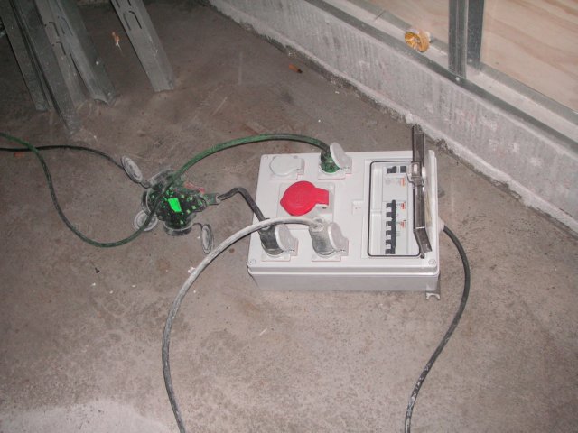 ELECTRICIDAD (39) RIESGO ELECTRICO