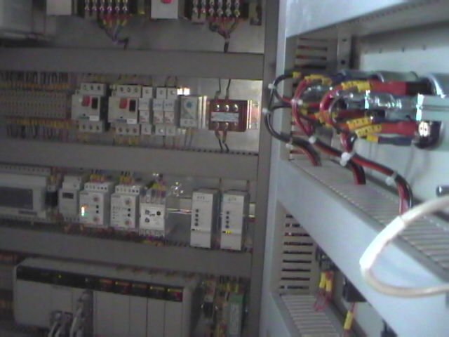 INDUSTRIA ELECTRICA (11) RIESGO ELECTRICO