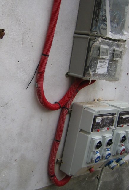 X ELECTRICIDAD 1 RIESGO ELECTRICO