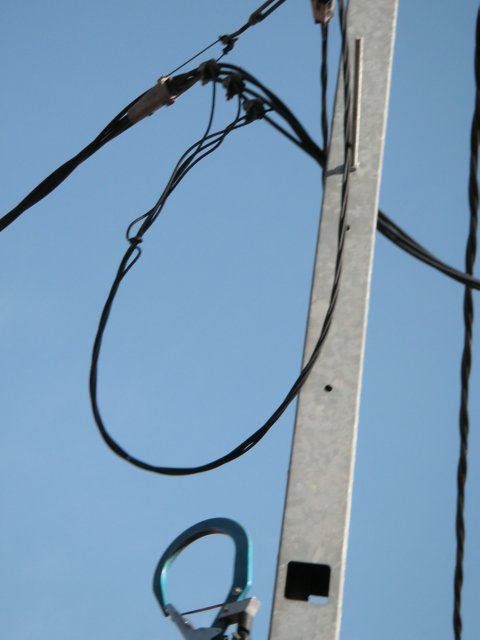X POSTE6 RIESGO ELECTRICO