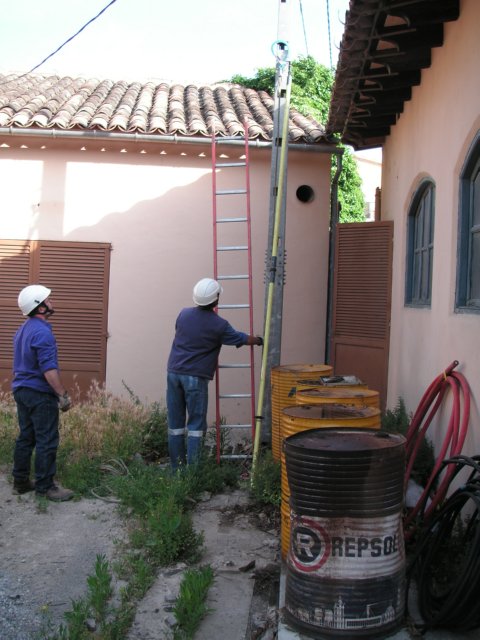 X PRACTICAS POSTE RIESGO ELECTRICO