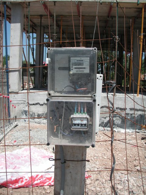 x electicidad (35) RIESGO ELECTRICO