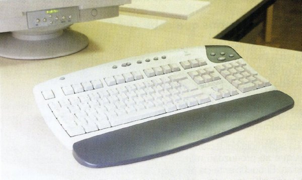 ORDENADOR TECLADO