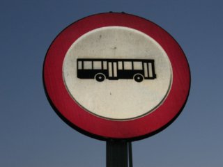 PROHIBIDO AUTOBUS  TRABAJO Y CIRCULACION