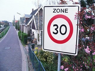 VIA ZONA 30KM  TRABAJO Y CIRCULACION