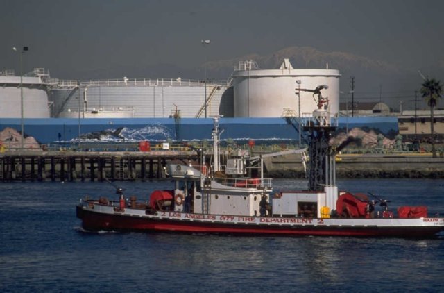 BARCO BOMBEROS  BARCOS AVIONES