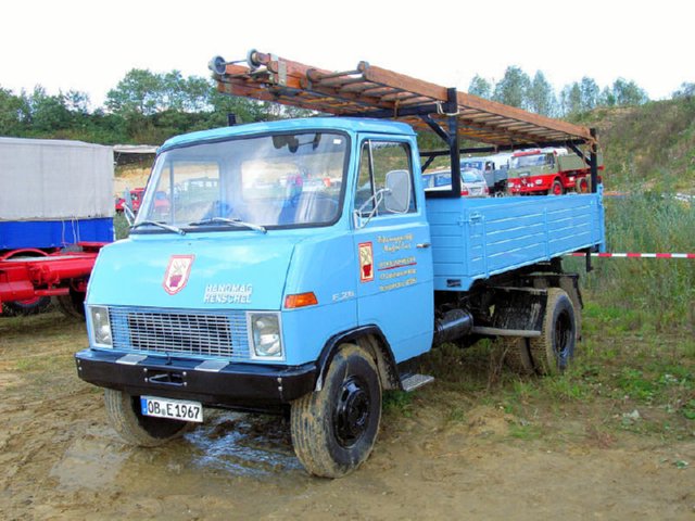CAMIONETA TRABAJO  BARCOS AVIONES