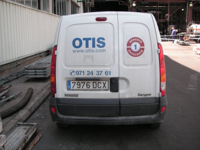 FURGONETAS OTIS  BARCOS AVIONES